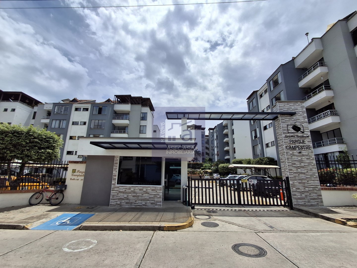 Apartamento en Cañaveral Paralela