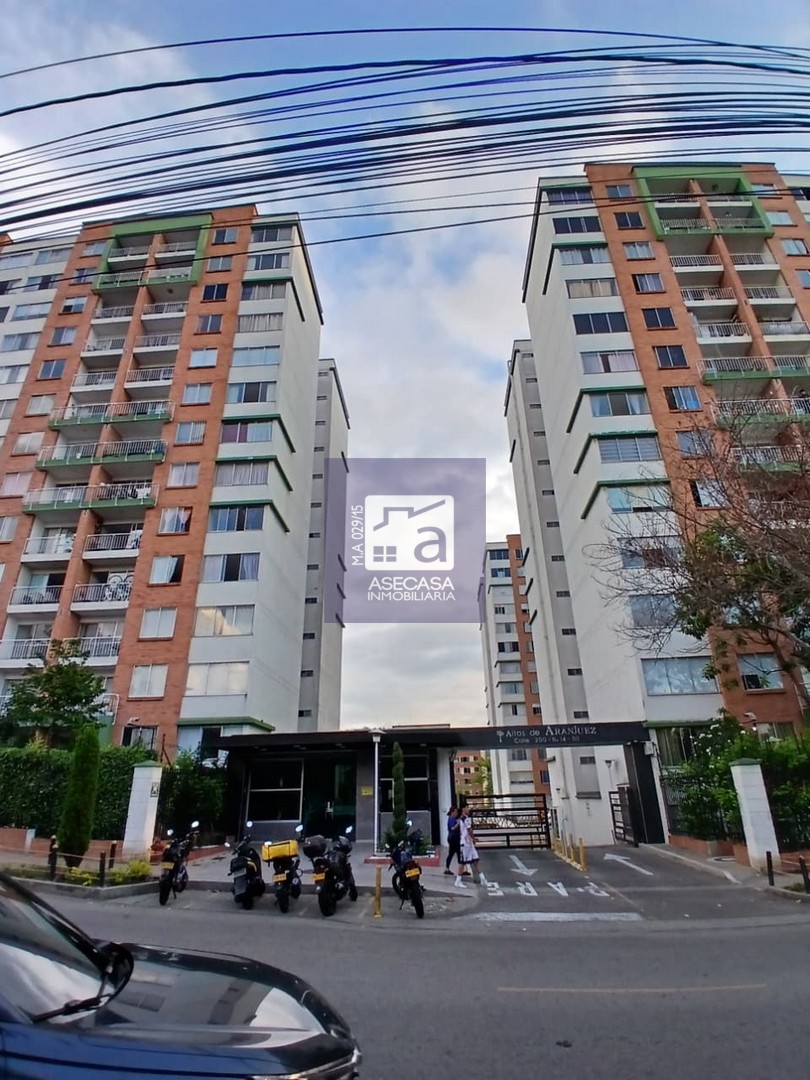 Apartamento en Calle 200